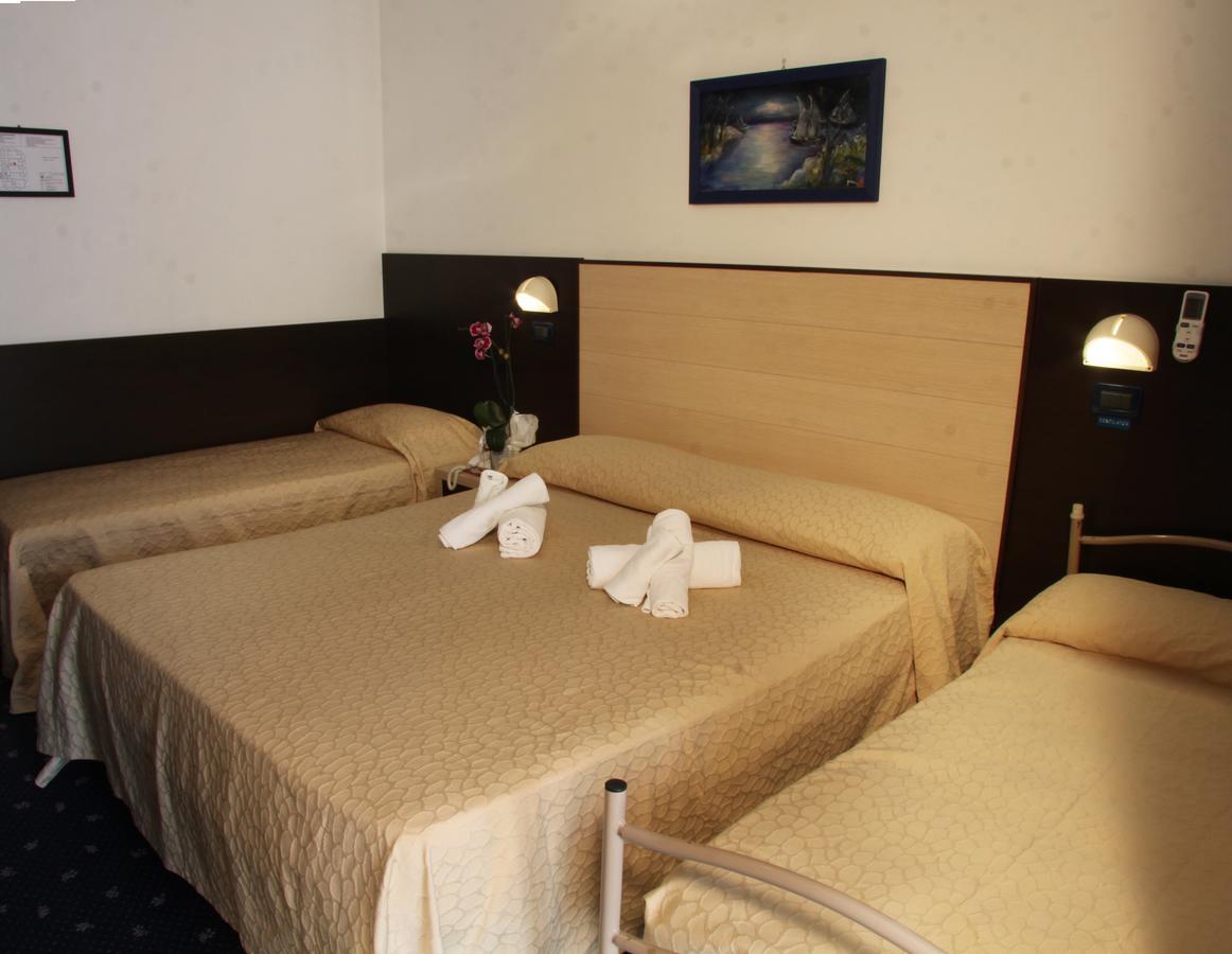 Hotel Tilly Cesenatico Ngoại thất bức ảnh