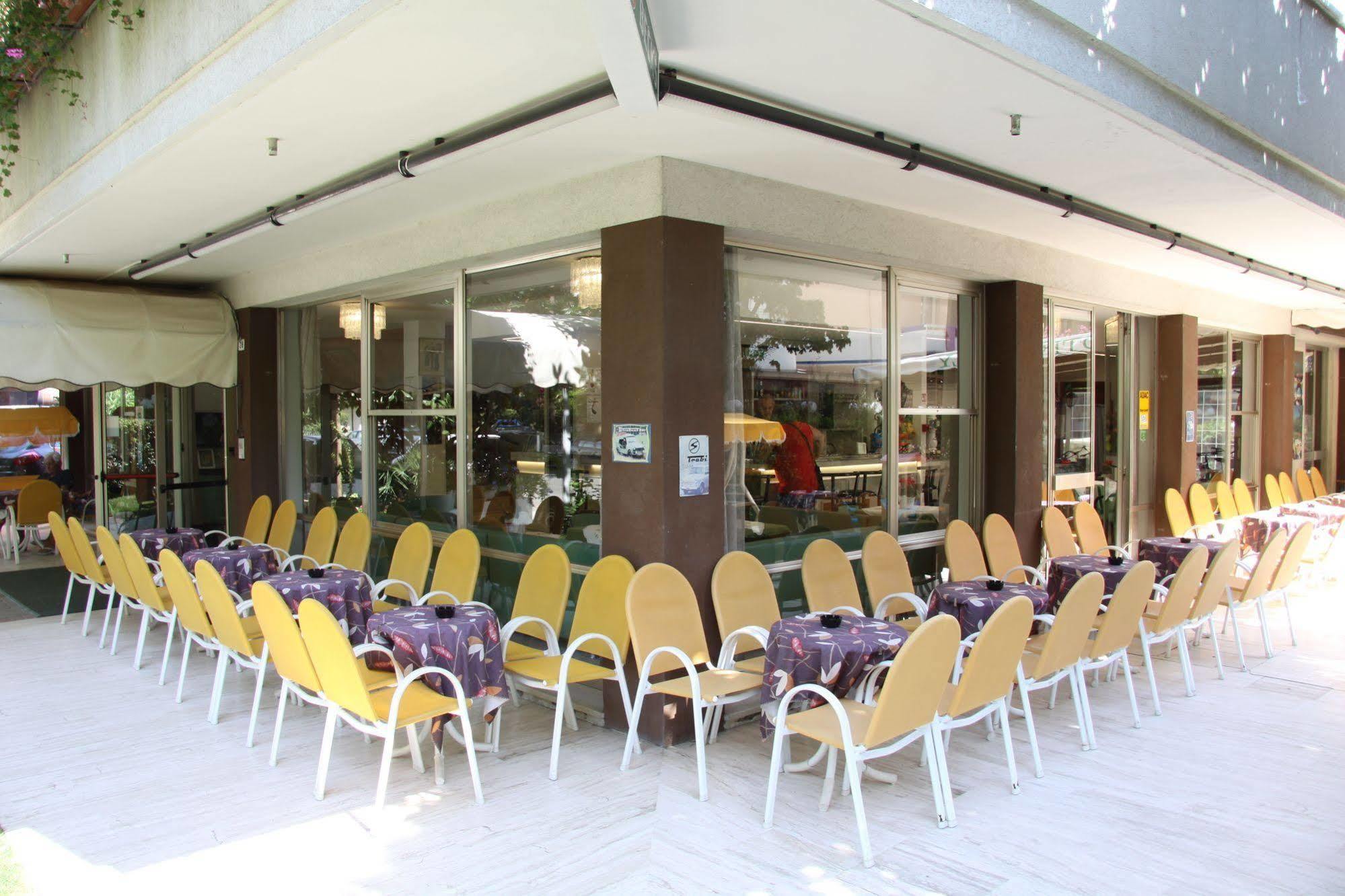 Hotel Tilly Cesenatico Ngoại thất bức ảnh